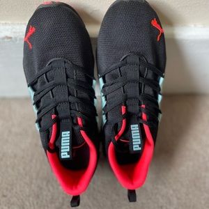 Womens Puma Sneakers